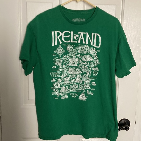 5 for 25! Men’s large t-shirt bundle - Picture 7 of 10